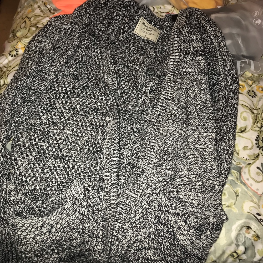 Abercrombie & Fitch Cardigan